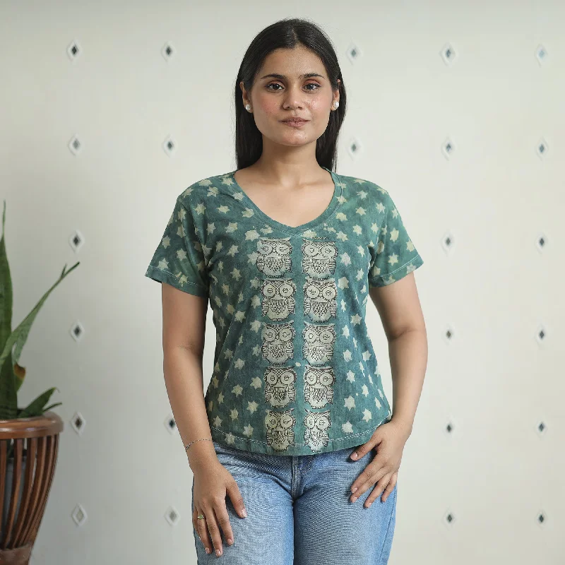 2024-072-1-76-bindaas-block-art-printed-cotton-women-v-neck-t-shirt-16