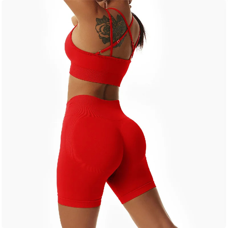 Small / Red / % Nylon and % Elastane/Spandex