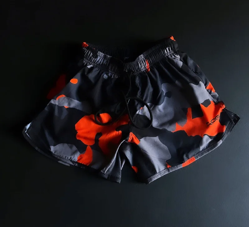 WOMEN'S PERFORMANCE SHORTS ORANGE DARK CAMO