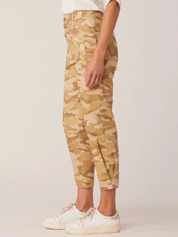 absolution-skyrise-camo-print-double-button-pleat-hem-utility-pant-b2295q8x2