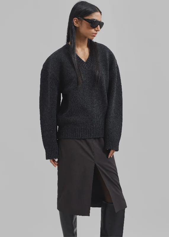 edina-two-tone-wool-sweater-charcoal