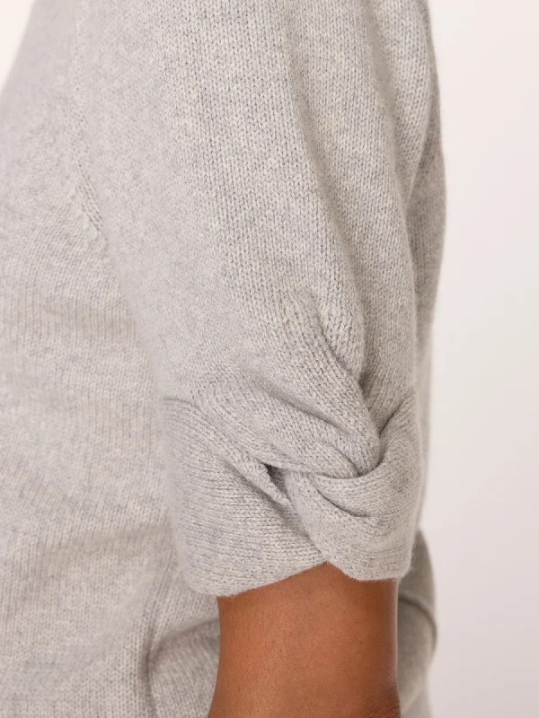 emmet-knot-sleeve-looker-oyster-grey