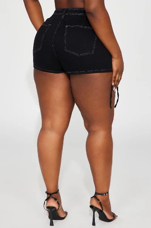 everything-i-want-lace-up-short-black