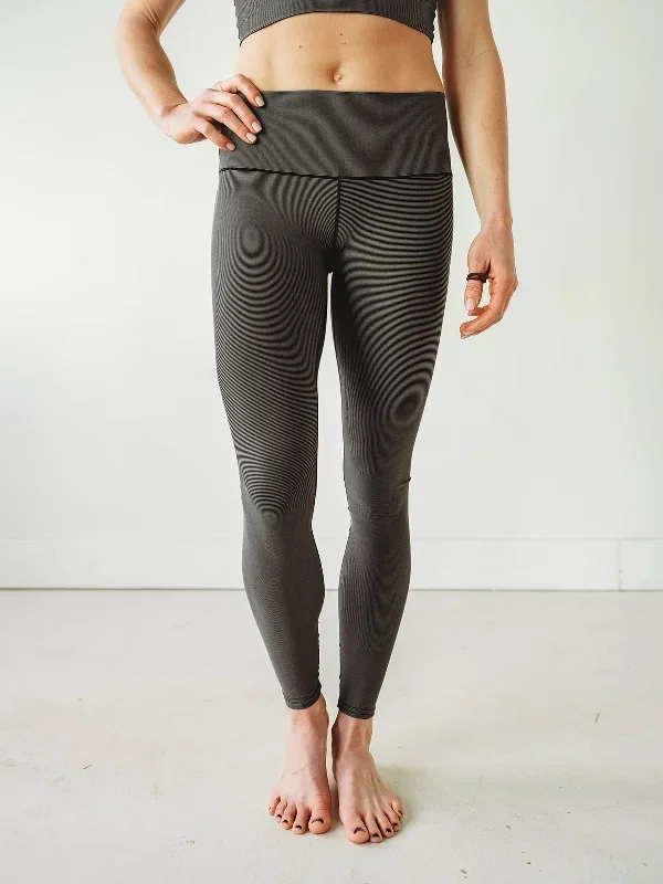 grey-microstripe-yoga-pants