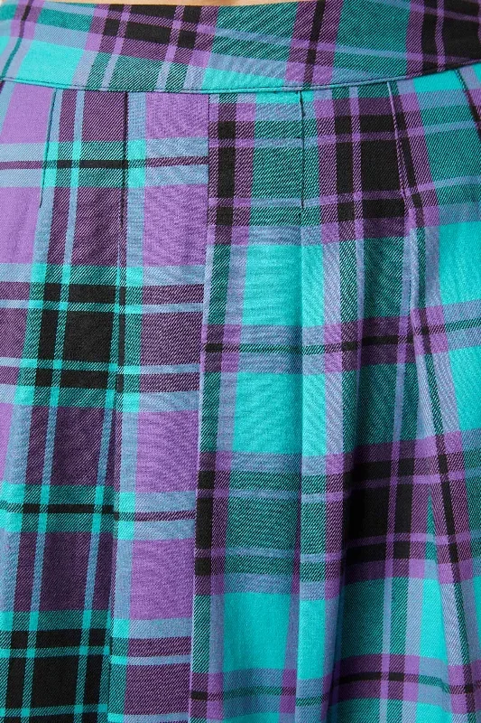 grinning-tartan-pleated-skirt