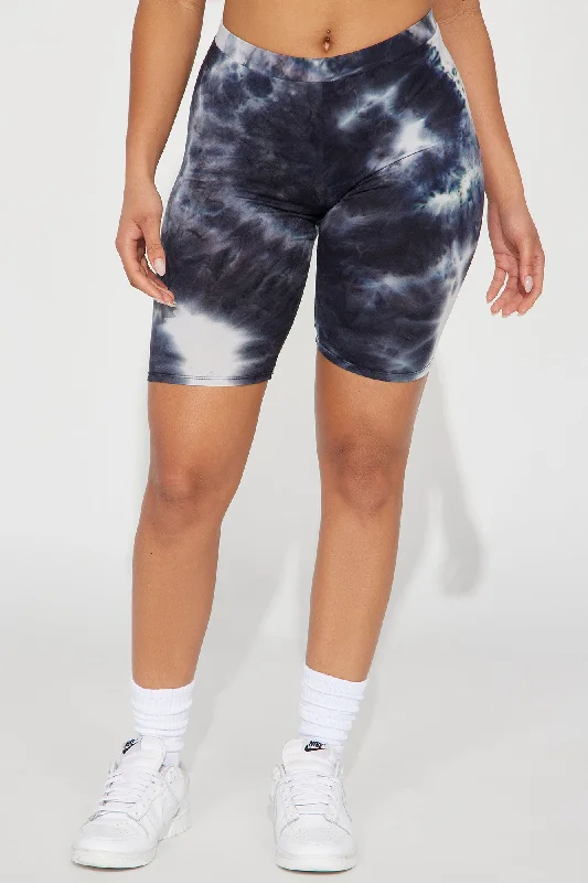 In My Galaxy Tie Dye Biker Short - Black/combo