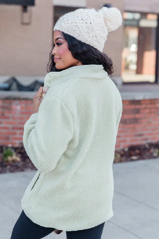 in-the-glow-of-autumn-lime-sherpa-jacket