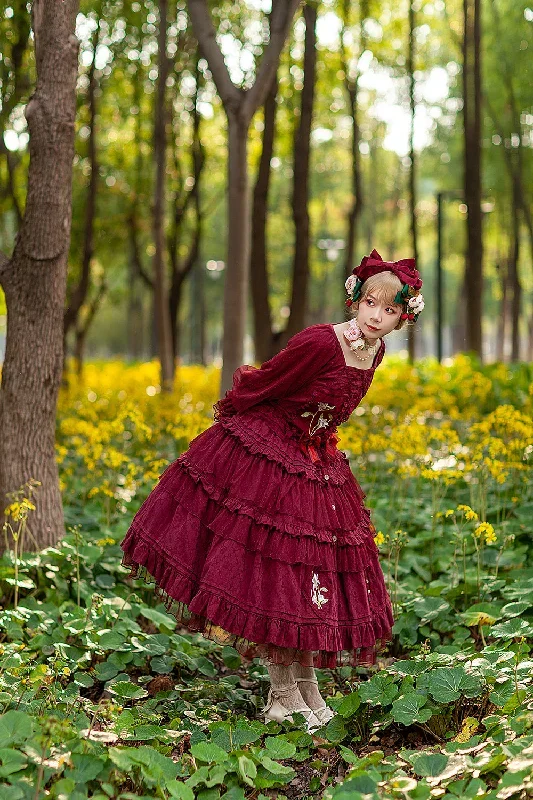 infanta-melaleuca-lily-embroidery-country-lolita-blouse-and-skirt