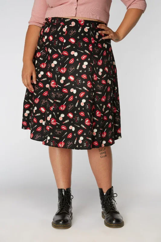 kiss-and-makeup-skirt-curve