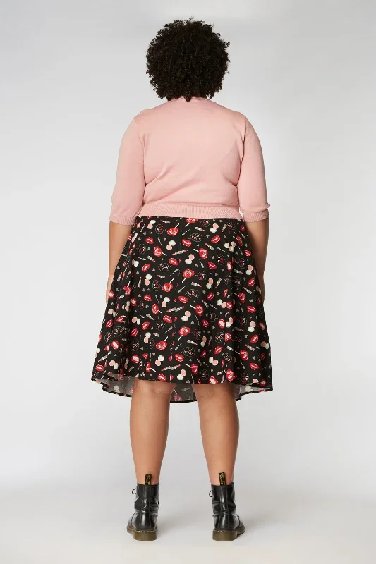 kiss-and-makeup-skirt-curve