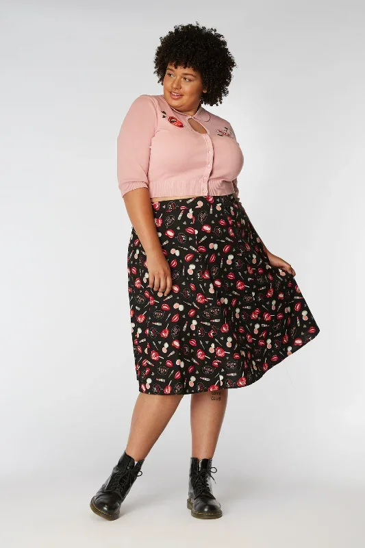 kiss-and-makeup-skirt-curve