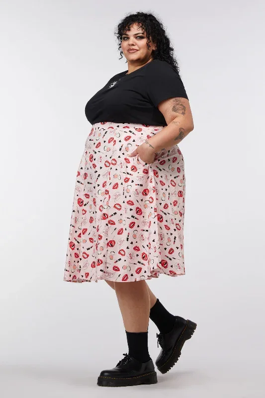 kiss-and-makeup-skirt-curve