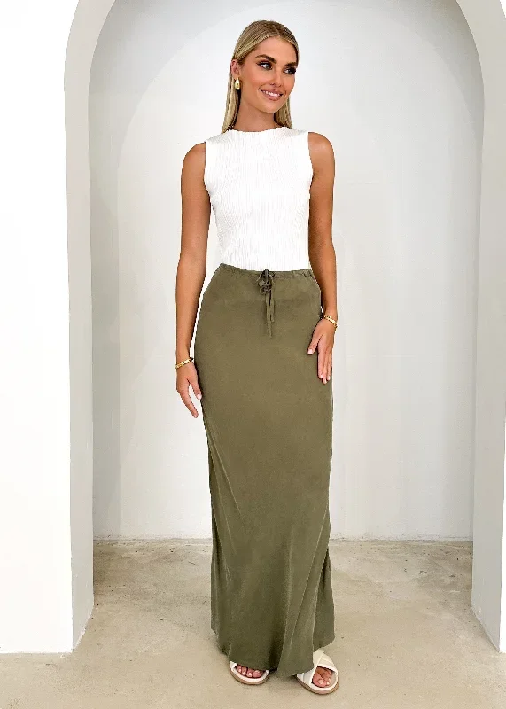 klarey-cupro-maxi-skirt-olive