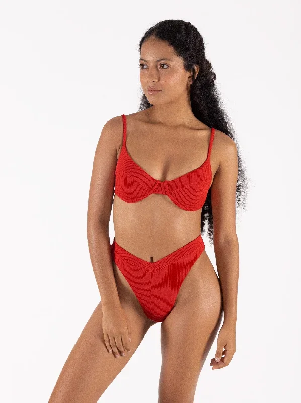 lupita top red