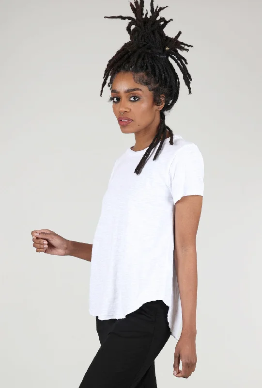 mododoc-crewneck-curve-hem-vee-tee-13462-crewneck-curve-hem-vee-tee-white