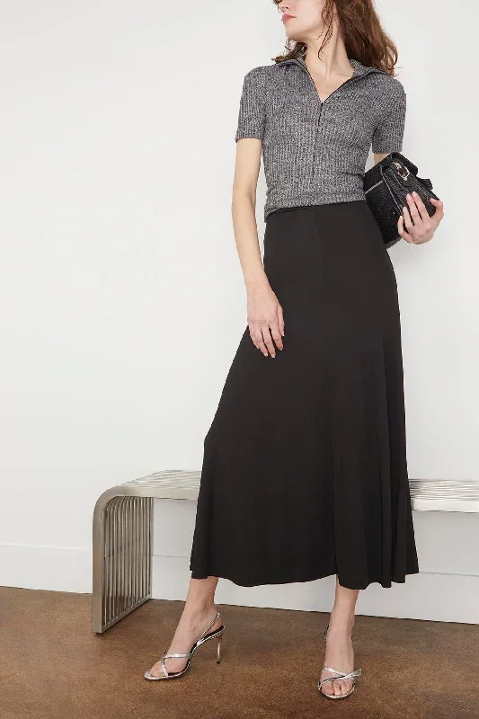 movere-skirt-in-black