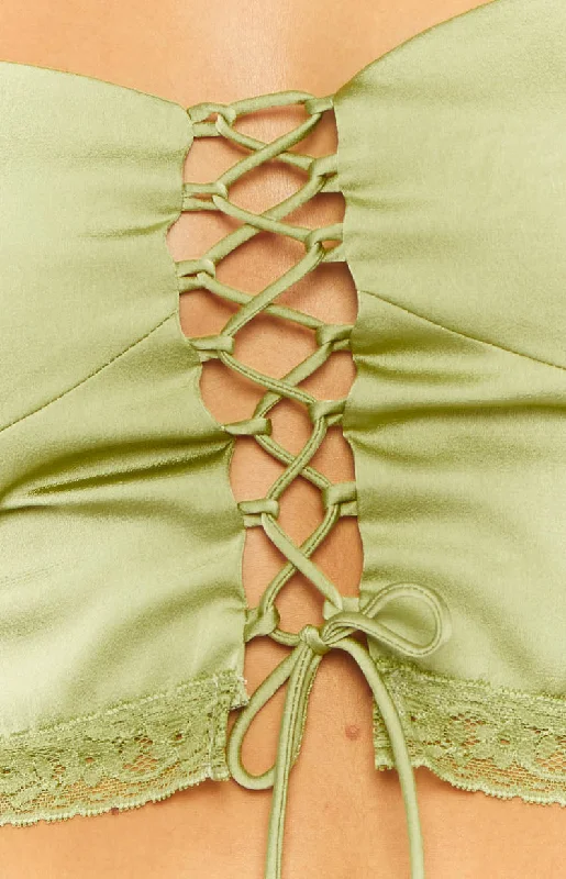 nyssa-green-lace-front-top