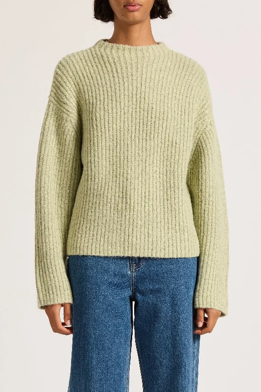 parker-knit-grass