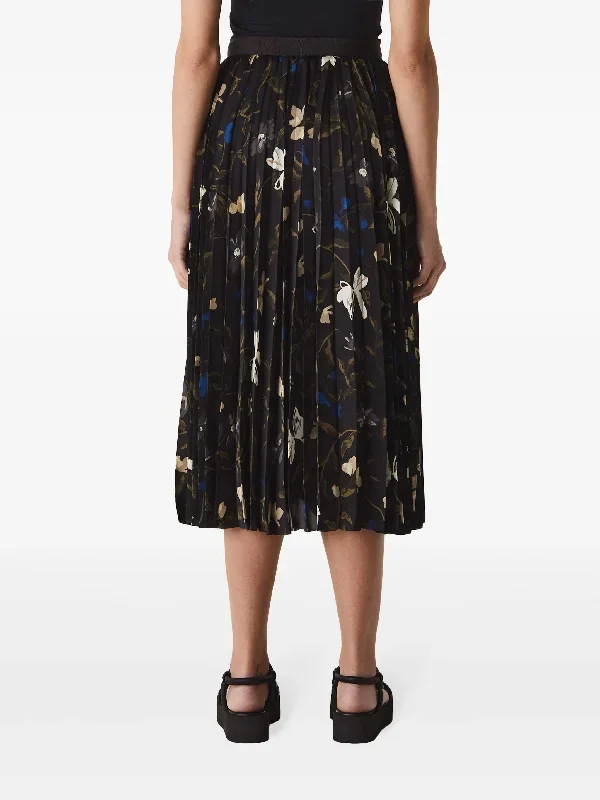 sacai-floral-print-skirt-skirts-600048518blk