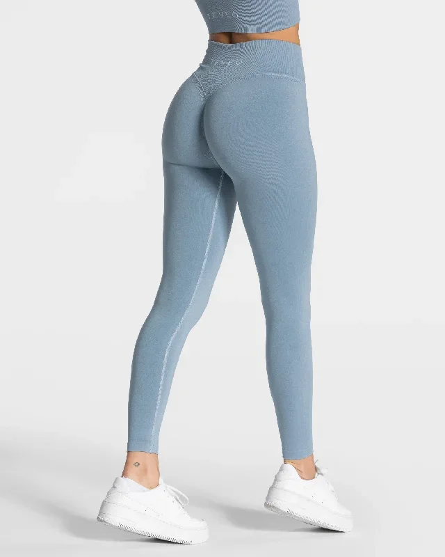 statement-leggings-stahlblau