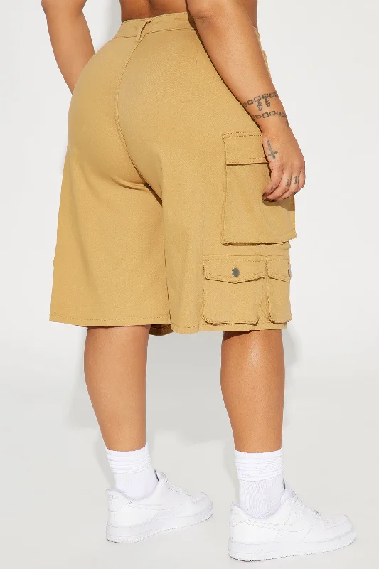 that-one-friend-cargo-bermuda-short-khaki