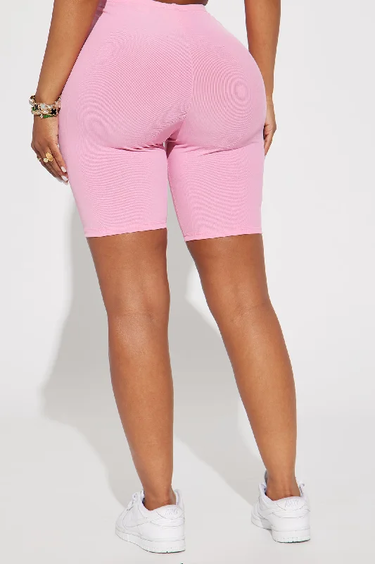 too-good-ribbed-biker-short-pink