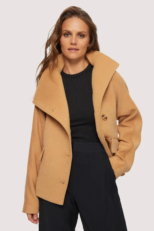 womens-short-coat