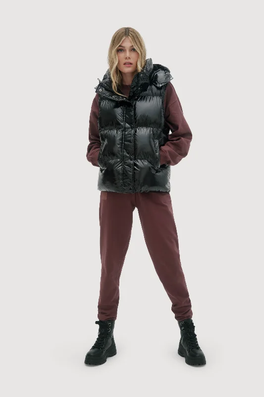 womens-short-puffer-vest-w-removable-hood-pillow-collar