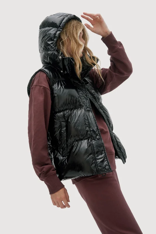 womens-short-puffer-vest-w-removable-hood-pillow-collar